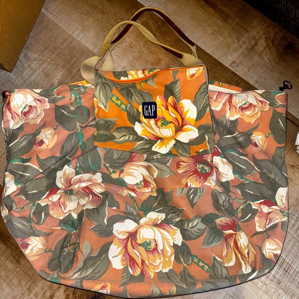 GAP Vintage floral bag large